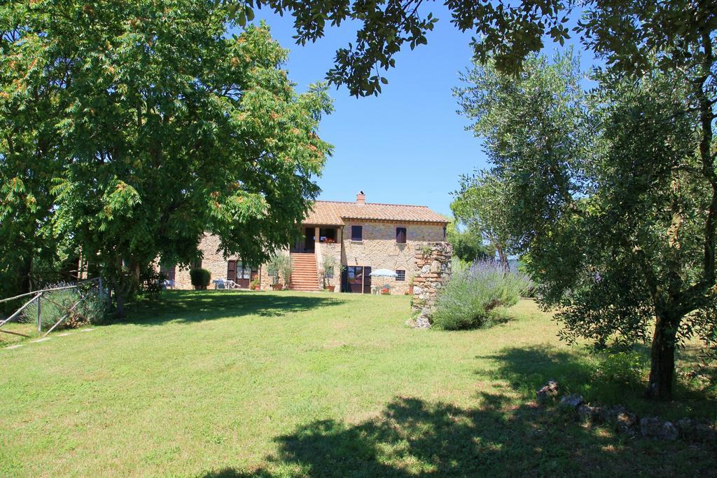 Agriturismo Podere Luchiano Amelia Eksteriør bilde