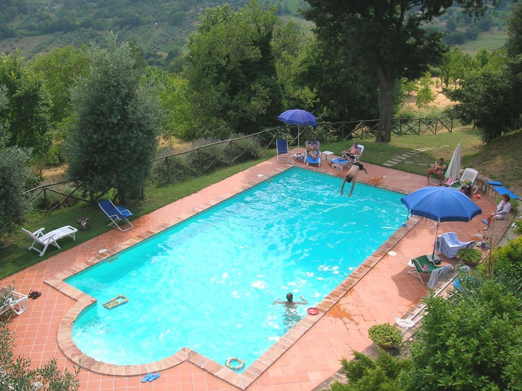Agriturismo Podere Luchiano Amelia Eksteriør bilde